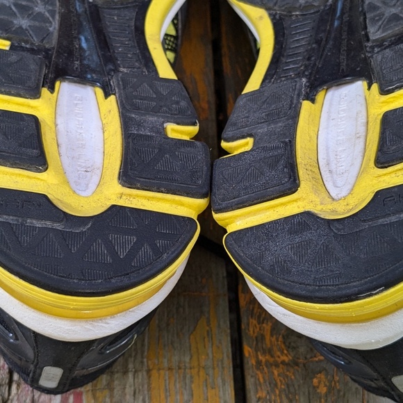 ASICS Running shoes - Picture 4 of 8